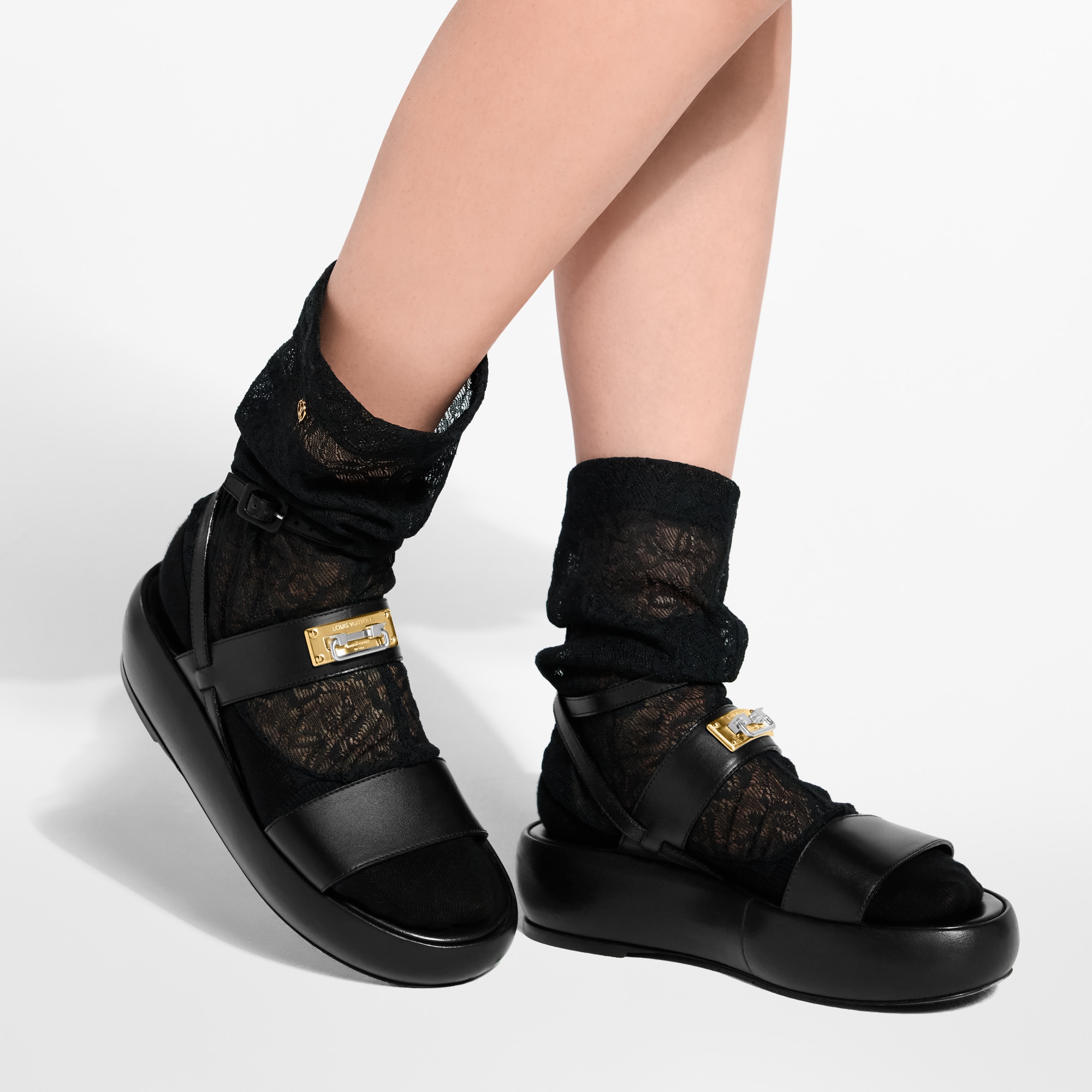 LV Floral Socks S00 - Women - Accessories | LOUIS VUITTON ®